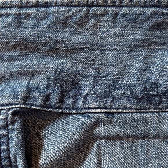 Levi's Classic Blue Denim Jacket with painted eye - Picture 6 of 6